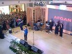 Kemeriahan-pengunjung-Centre-Point-Mall-Medan-pada-saat-menyaksikan-penampilan-Afgan.jpg