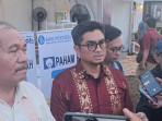 Kepala-Kpw-BI-Pematangsiantar-Ahmadi-Rahman-kanan.jpg
