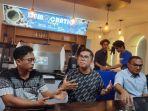 Ketua-DPD-Partai-Demokrat-Sumut-Lokot-Nasution-tengah__.jpg