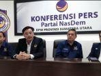 Ketua-DPW-Partai-Nasdem-Sumatra-Utara-Iskandar-saat-menggelar-konferensi1.jpg