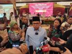 Ketua-Komisi-Pemilihan-Umum-KPU-Agus-Arifin-saat-diwawancarai-11.jpg