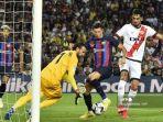 Lewandowski-Barcelona-vs-Rayo-vallecano.jpg