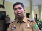Lurah-Perintis-Kecamatan-Medan-Timur-Muhammad-Fadli-mendatangi-Polsek-Medan.jpg