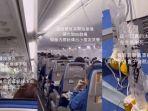 MOMEN-Menegangkan-Korean-Air-Turbulensi-Parah-Pesawat-Terjun-Bebas-8-KM-13-Penumpang-Dibawa-ke-RS.jpg