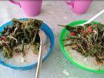 Makanan-khas-di-Masjid-Perjuangan-45-bubur-Anyang-Pakis.jpg