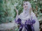 Masih-Ingat-Penyanyi-Religi-Sulis-Lama-Tak-Terdengar-Kabarnya-Kini-Jadi-Juri-Acara-Musik.jpg