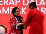 Megawati-menangis-sambut-Hasto-5.jpg