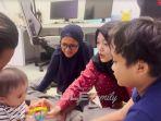 Momen-Adzam-saat-bermain-di-kediaman-ayahnya-Sule_.jpg
