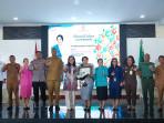 Ny-Astita-Effendi-SP-Napitupulu-Dikukuhkan-Jadi-Bunda-Literasi.jpg