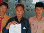 PENCURIAN-Fajar-Ichsan-Thariq-46-tengah.jpg