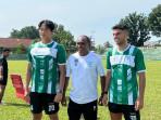 PSMS-MEDAN-Foto-Pelatih-PSMS-Medan-Kas-Hartadi-tengah.jpg