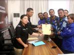 Partai-Demokrat-menyerahkan-dokumen-verifikasi-perbaikan-Bacaleg-Minggu-972023.jpg