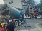 Pembatasan-Operasional-Satu-unit-kendaraan-bertonase-besar-melintas-di-Jalan.jpg