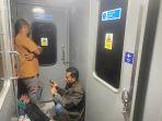 Penampakan-kereta-api-Siantar-Ekspress-di-mana-sejumlah-penumpang.jpg