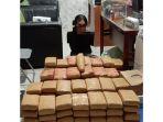 Penampakan-kurir-135-kilogram-ganja.jpg