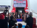 Penandatanganan-prasasti-secara-simbolis-dalam-acara-Peresmian-Tugu-Hutauruk.jpg