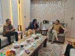 Penyanyi-Kris-Dayanti-Temui-Cak-Imin.jpg