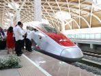 Peresmian-kereta-cepat-Whoosh-untuk-umum.jpg