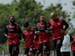 Persija-skuat-trainin.jpg