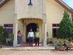 Personel-Bhabinkamtibmas-Polsek-Sosa-gereja.jpg