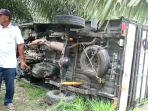 Pikap-Hantam-Sepeda-Motor-Emak-emak.jpg