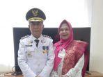 Pj-Bupati-Banggai-Kepulauan-Dahri-Saleh-dan-istri.jpg