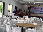 Plt-Kadisnaker-Deli-Serdang-Norma-Siagian-tampak-sibuk.jpg