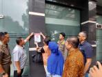 Politisi-Partai-NasDem-itu-membuka-Pos-Pengaduan-Masyarakat.jpg