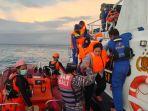 Proses-evakuasi-160-penumpang-Kapal-motor-penumpang-KMP-Nusa-Dua.jpg