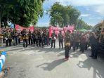 Ratusan-anggota-BPD-Deli-Serdang-demo-di-kantor-DPRD-Deli-Serdang_.jpg