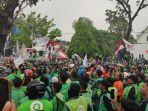 Kebijakan Penurunan Komisi Ojol, Pengamat Ekonomi Sumut: Kajian Mendalam Sebelum Terapkan