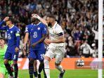 Real-madrid-vs-chelsea-benzema-2-0.jpg