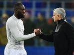 Romelu-Lukaku-dan-Jose-Mourinho.jpg