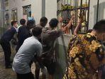 Satuan-Petugas-Satgas-Halinar-Lapas-Padangsidimpuan-kembali-laksanakan-inspeksi-mendadak.jpg