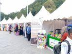 Sejumlah-stand-UMKM-unggulan-mulai-berdiri-di-Kota-Wisata-Parapat.jpg