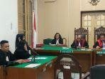 Sidang-premanan-yang-ancam-jurnalis-di-Ruang-Cakra-6-Pengadilan-Negeri.jpg