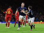 Skotlandia-vs-spanyol-2-0-McTominay.jpg