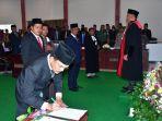 Suasana-pelantikan-Ketua-DPRD-Samosir-_1.jpg