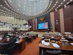 Suasana-rapat-paripurna-di-DPRD-Sumut-Rabu-29102025.jpg