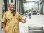 Syah-Afandi-Tinjau-Jalan-Rusak.jpg