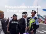 Tangkapan-layar-Jeka-Saragih-cekcok-dengan-petugas.jpg