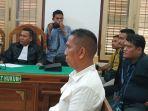 Terdakwa-Achiruddin-Hasibuan-saat-mendengar-amar-putusan-yang-dibacakan-Majelis-hakim.jpg