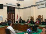 Terdakwa-kasus-korupsi-Bupati-Labuhanbatu-nonaktif-Erik-Adtrada-Ritonga.jpg