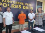 Tersangka-SP-saat-dihadirkan-dalam-konferensi-pers-di-Mapolres-Dairi.jpg