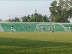 Tim-sepak-bola-PON-Sumut-menggelar-laga-uji-coba-dengan-tim-Labura-Hebat.jpg