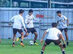 Timnas-u17-indonesia-latihan-di-surabaya.jpg