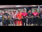 Ular-sepanjang-empat-meter-diamankan-petugas-damkar.jpg