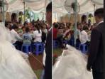 Viral Pengantin Wanita Tersandung Gaun Sendiri di Hadapan Para Tamu, Mempelai Pria Malah Tertawa