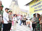 Wakil-Bupati-Samosir-Martua-Sitanggang-bersama-Forkopimda-Monitoring-Pos-Pelayanan-Idulfitri-2024-1.jpg