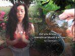 Wanita-Perlihatkan-manfaat-darah-Menstruasi_.jpg